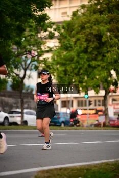 Runner Photo 4122558