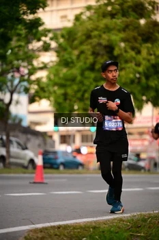 Runner Photo 4122584