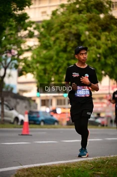 Runner Photo 4122592