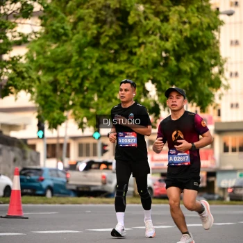 Runner Photo 4122594