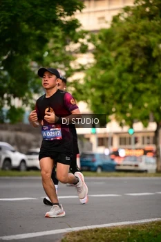 Runner Photo 4122605