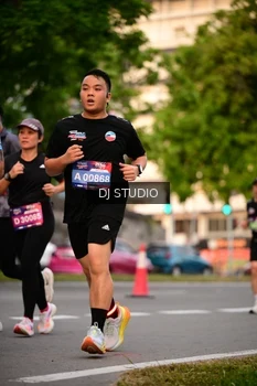 Runner Photo 4122635