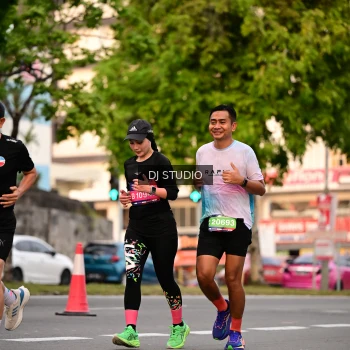 Runner Photo 4122643