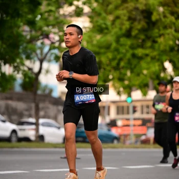 Runner Photo 4122690