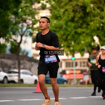 Runner Photo 4122691