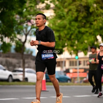 Runner Photo 4122692