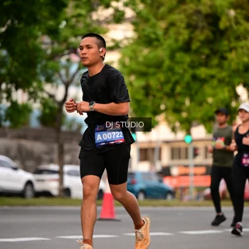 Runner Photo 4122694