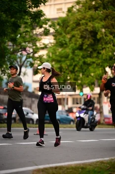 Runner Photo 4122706