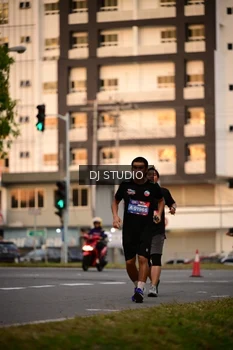 Runner Photo 4122734