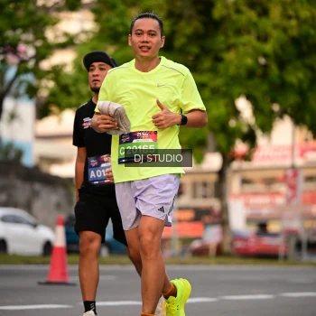 Runner Photo 4122810