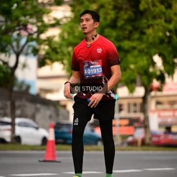Runner Photo 4122819