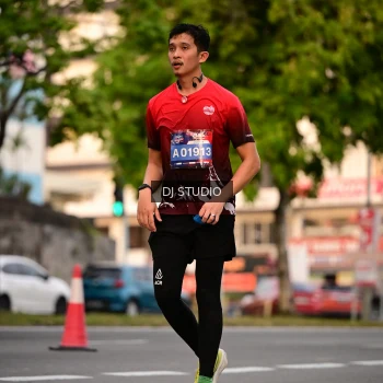 Runner Photo 4122821