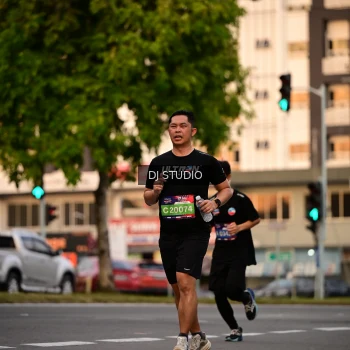 Runner Photo 4122827