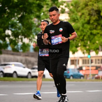 Runner Photo 4122831