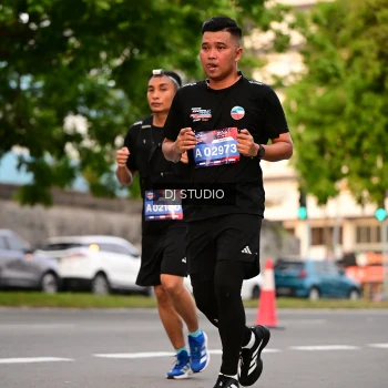 Runner Photo 4122837