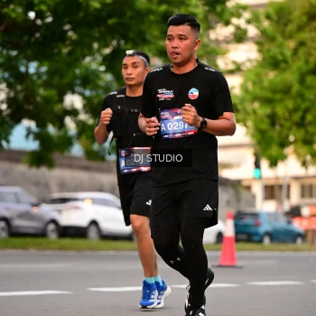 Runner Photo 4122840
