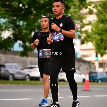 Runner Photo 4122844