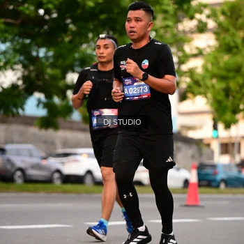 Runner Photo 4122845