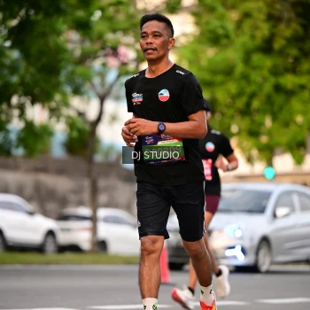 Runner Photo 4122853