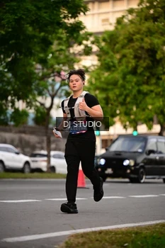 Runner Photo 4122897