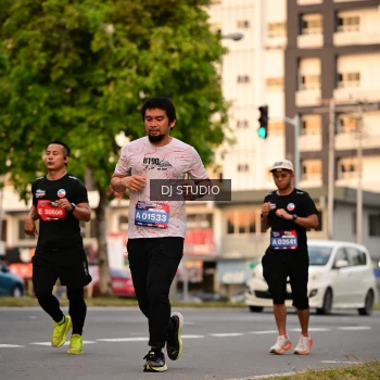 Runner Photo 4122912