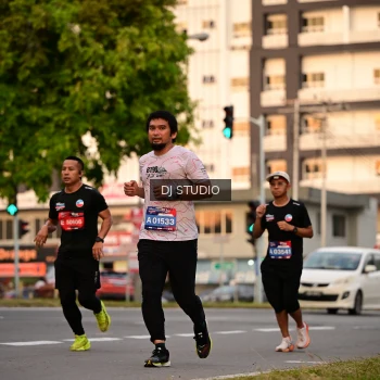 Runner Photo 4122915