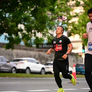 Runner Photo 4122919
