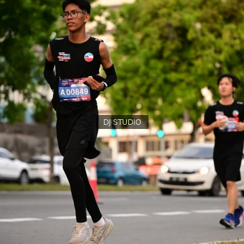Runner Photo 4122955