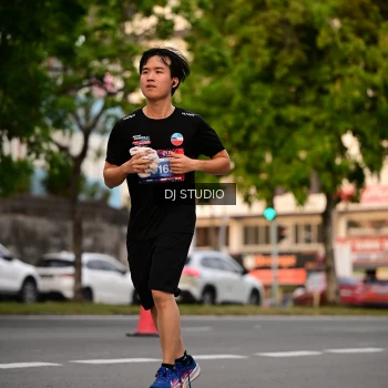 Runner Photo 4122960