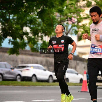 Runner Photo 4122970