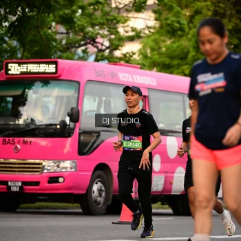 Runner Photo 4122971