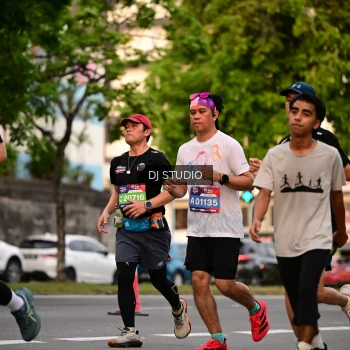 Runner Photo 4123016