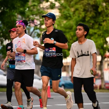 Runner Photo 4123022