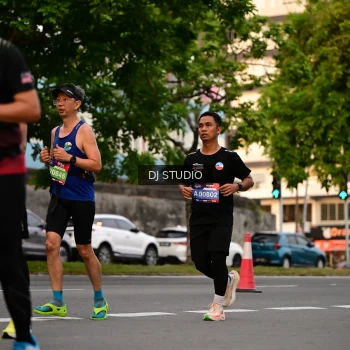 Runner Photo 4123066