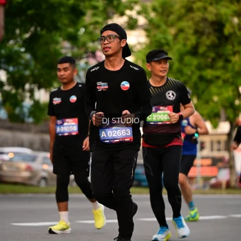 Runner Photo 4123067