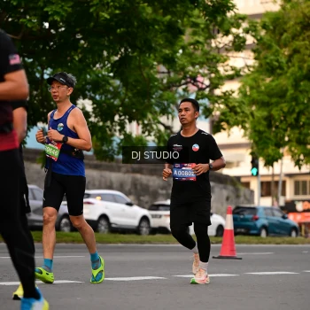 Runner Photo 4123069