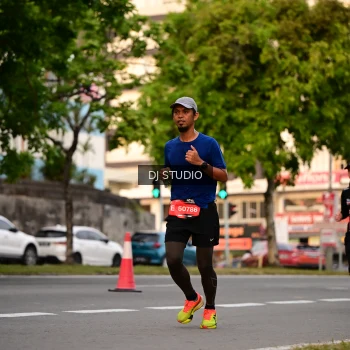 Runner Photo 4123078
