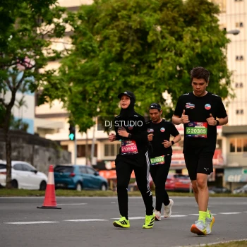 Runner Photo 4123089