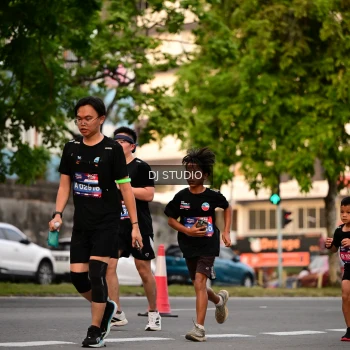 Runner Photo 4123125