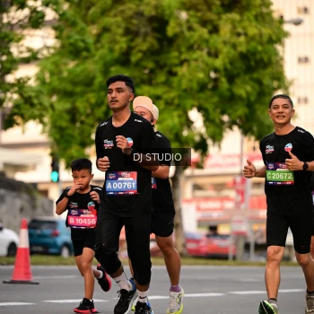 Runner Photo 4123128