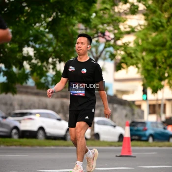 Runner Photo 4123177