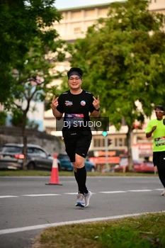 Runner Photo 4123184