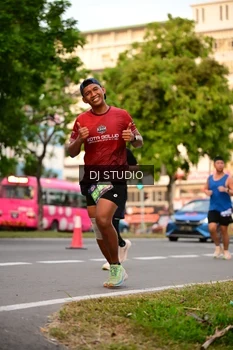 Runner Photo 4123222