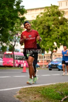 Runner Photo 4123223