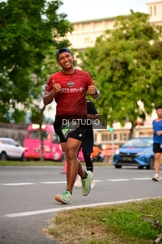 Runner Photo 4123226