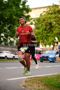 Runner Photo 4123227