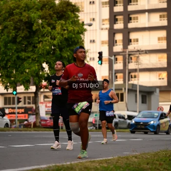Runner Photo 4123234
