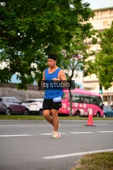 Runner Photo 4123243