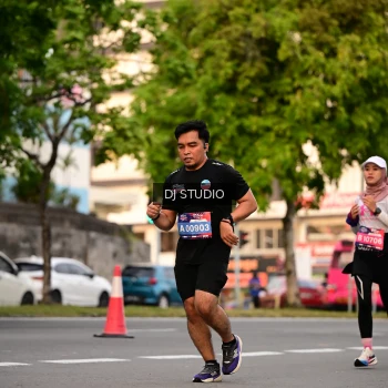 Runner Photo 4123258