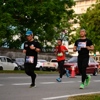 Runner Photo 4123298